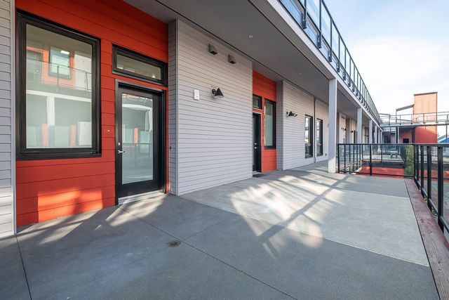 1545 32nd Street 210, Oakland, CA 94608