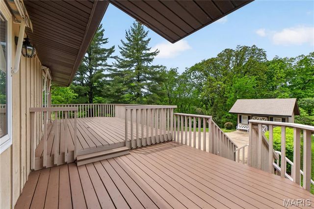 1001 Terry Road, Augusta, MO 63332