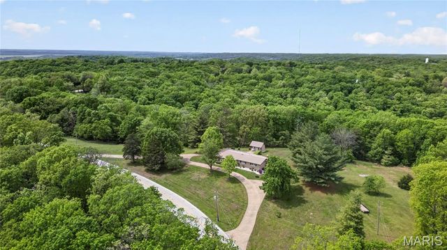 1001 Terry Road, Augusta, MO 63332