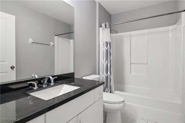 2903 NW 5th PL, Cape Coral, FL 33993