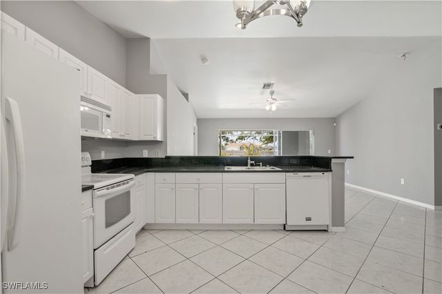 2903 NW 5th PL, Cape Coral, FL 33993