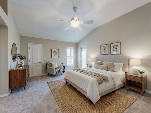 1988 DOVE HOLLOW RUN, The Villages, FL 32162