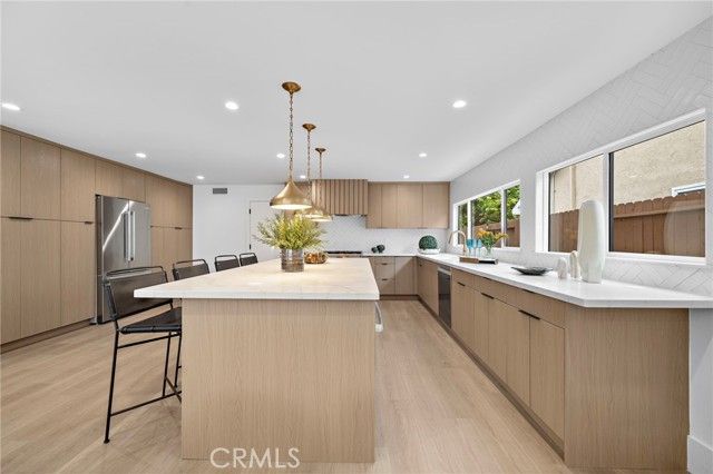 1789 Kinglet Court, Costa Mesa, CA 92626