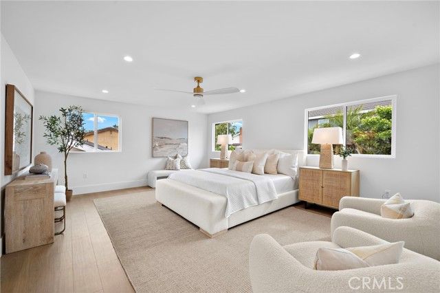 1789 Kinglet Court, Costa Mesa, CA 92626