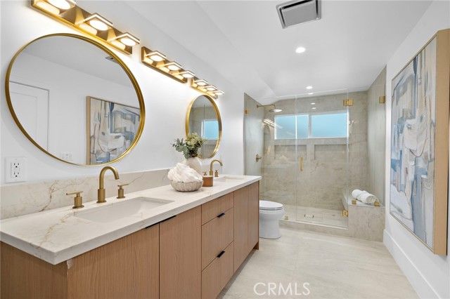 1789 Kinglet Court, Costa Mesa, CA 92626