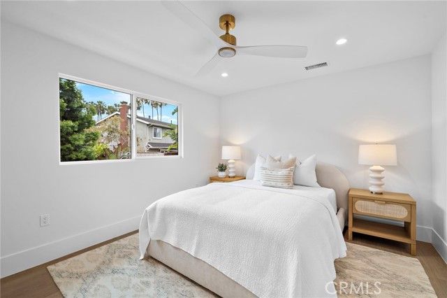 1789 Kinglet Court, Costa Mesa, CA 92626