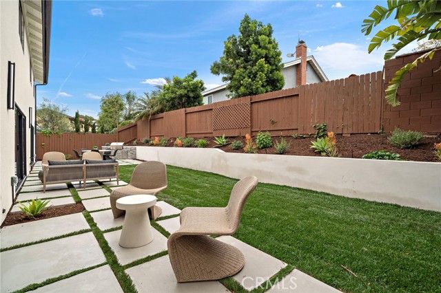 1789 Kinglet Court, Costa Mesa, CA 92626