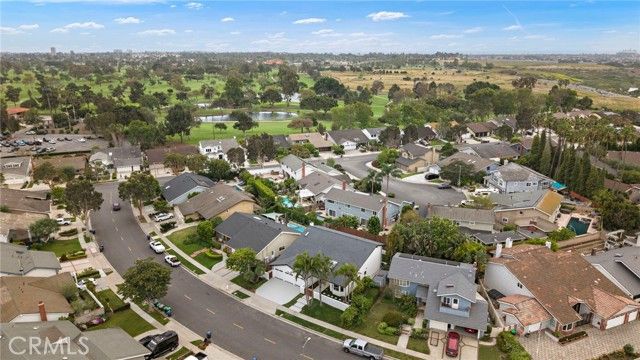 1789 Kinglet Court, Costa Mesa, CA 92626