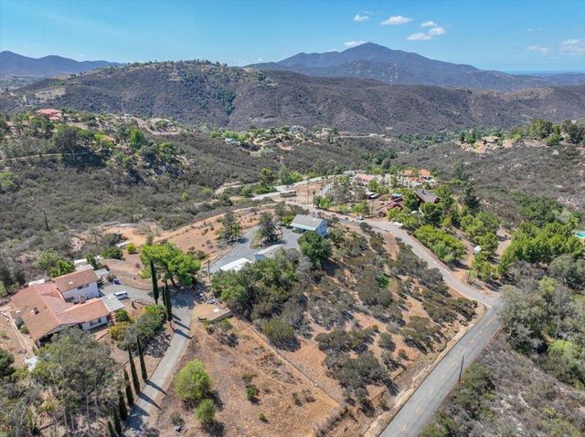 13622 Coyote Vista Way, Jamul, CA 91935
