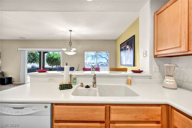 10730 Amber Ridge Drive 101, Las Vegas, NV 89144