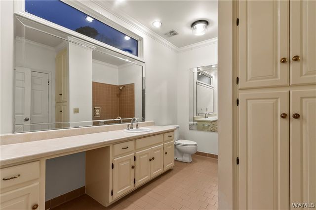 2438 Trenton, Tuscaloosa, AL 35406