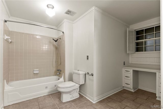 2438 Trenton, Tuscaloosa, AL 35406