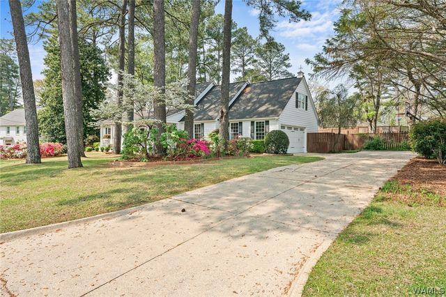 2438 Trenton, Tuscaloosa, AL 35406