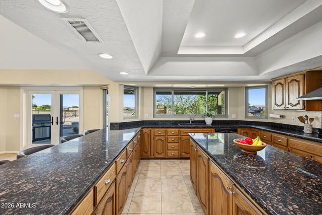 5231 N TUTHILL Road, Litchfield Park, AZ 85340