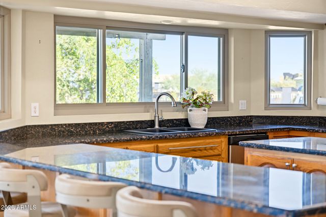5231 N TUTHILL Road, Litchfield Park, AZ 85340