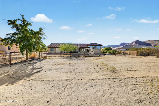 5231 N TUTHILL Road, Litchfield Park, AZ 85340