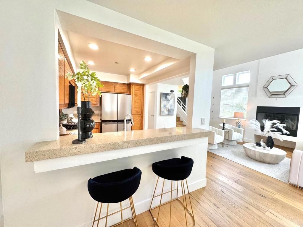 Image 10 of property listing at 6974 Gregorich Drive A, San Jose, CA 95138