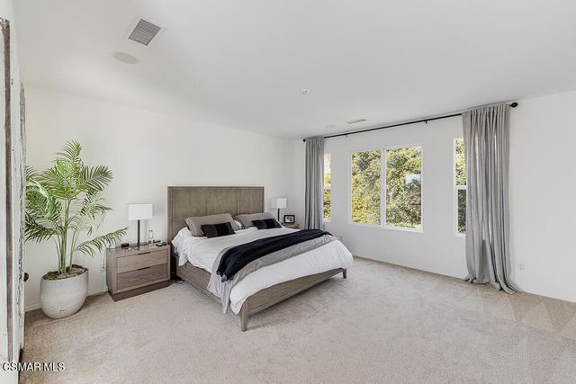 6103 Deerhill Road, Oak Park, CA 91377