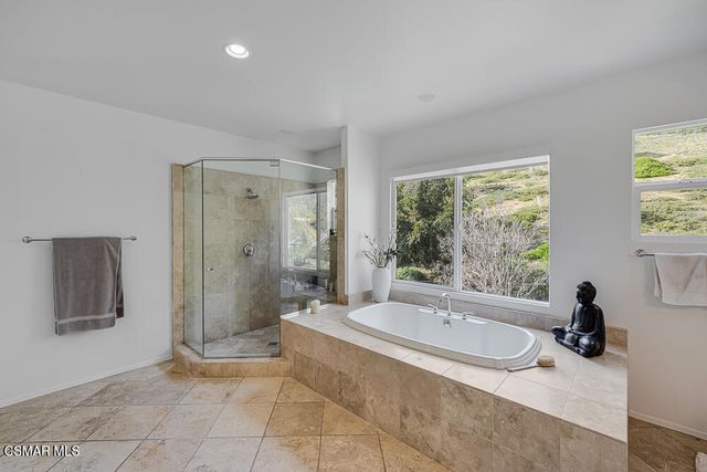 6103 Deerhill Road, Oak Park, CA 91377