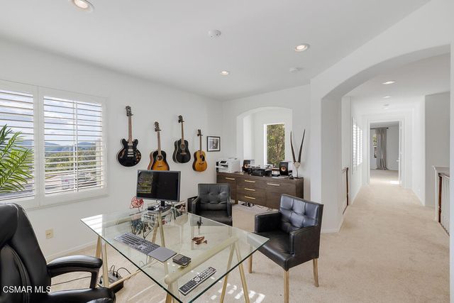 6103 Deerhill Road, Oak Park, CA 91377