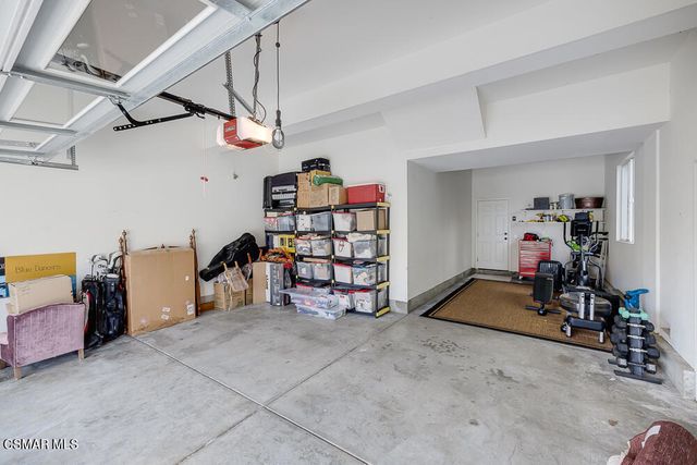 6103 Deerhill Road, Oak Park, CA 91377