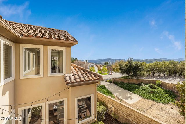 6103 Deerhill Road, Oak Park, CA 91377