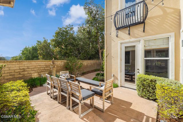 6103 Deerhill Road, Oak Park, CA 91377