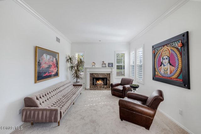 6103 Deerhill Road, Oak Park, CA 91377