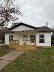2227 W Park Row Boulevard, Corsicana, TX 75110