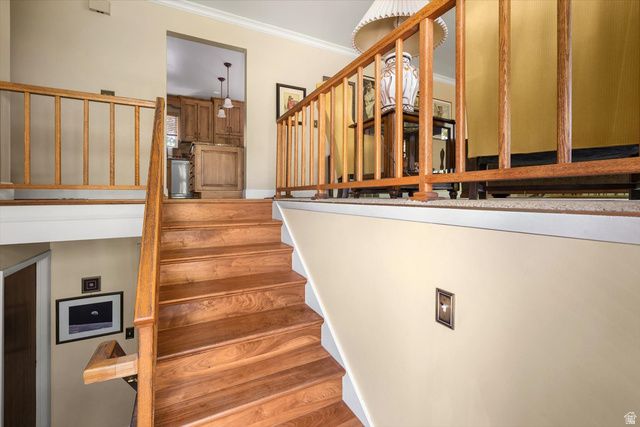 2916 E CARDIFF RD, Cottonwood Heights, UT 84121