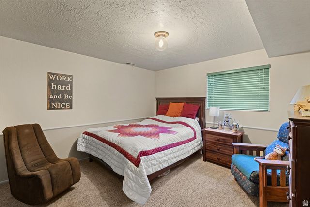 2916 E CARDIFF RD, Cottonwood Heights, UT 84121