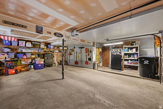 2916 E CARDIFF RD, Cottonwood Heights, UT 84121