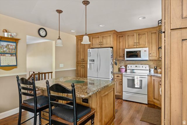 2916 E CARDIFF RD, Cottonwood Heights, UT 84121