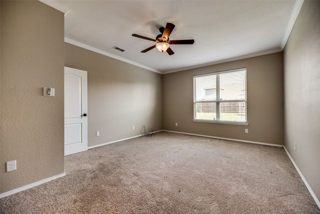 1801 Meadow Trail Lane, Aubrey, TX 76227