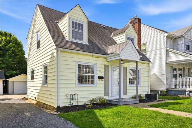 1911 Irwin St, Aliquippa, PA 15001