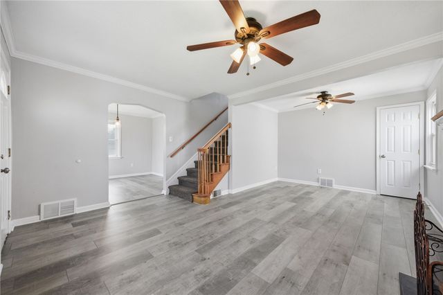1911 Irwin St, Aliquippa, PA 15001