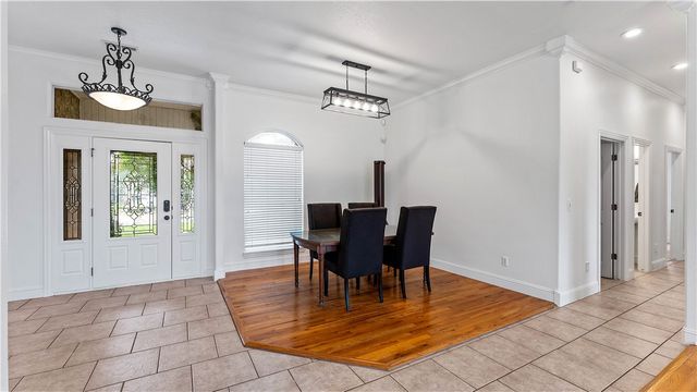 6604 W Braebourne Drive, Rogers, AR 72758
