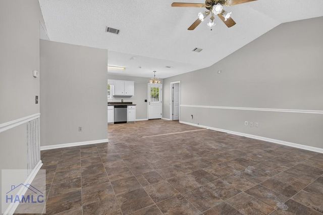 928 Poppleton Drive, Hinesville, GA 31313