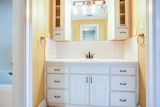 9434 W Bryant Lane, San Angelo, TX 76904