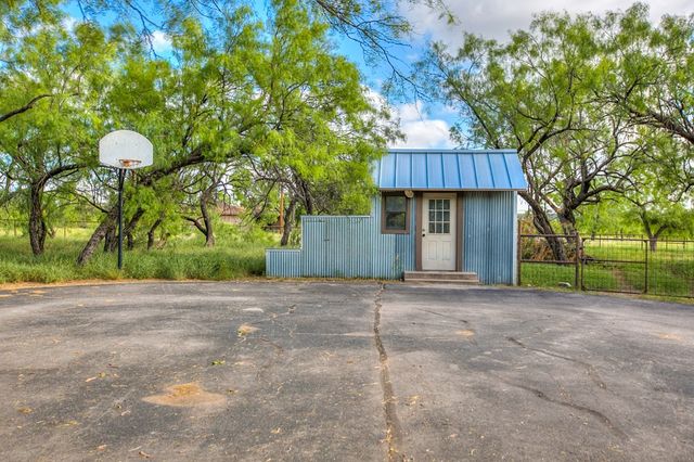 9434 W Bryant Lane, San Angelo, TX 76904