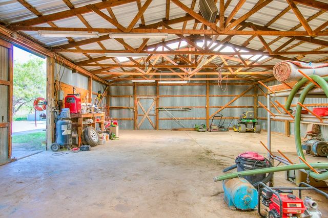 9434 W Bryant Lane, San Angelo, TX 76904