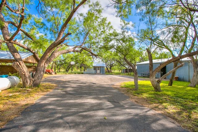 9434 W Bryant Lane, San Angelo, TX 76904