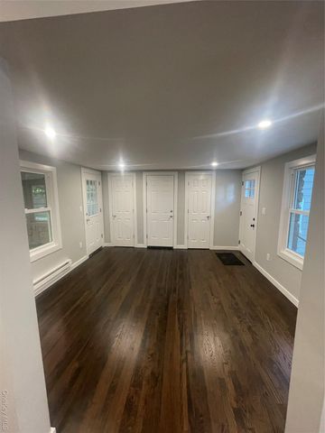 33 Mailler Avenue, Cornwall, NY 12518