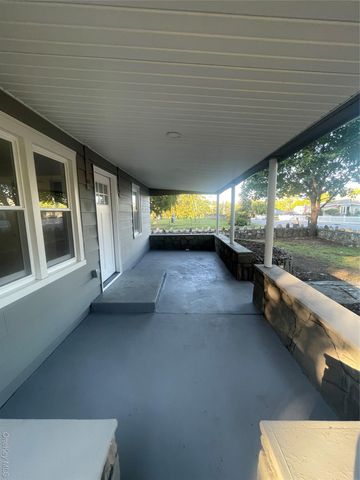 33 Mailler Avenue, Cornwall, NY 12518