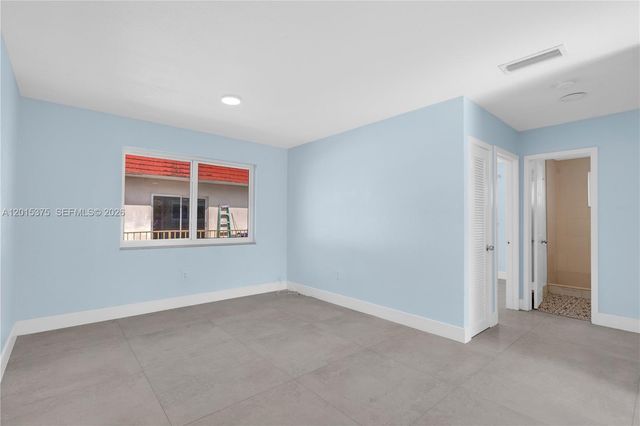 1250 SW 4th St 6, Miami, FL 33135