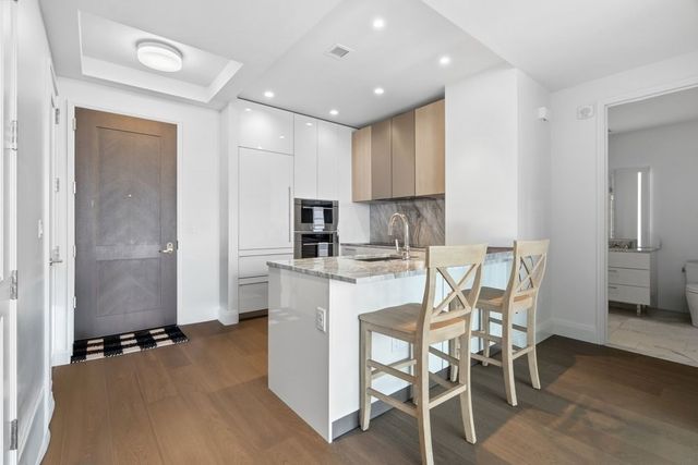 240 Devonshire St 5907, Boston, MA 02110