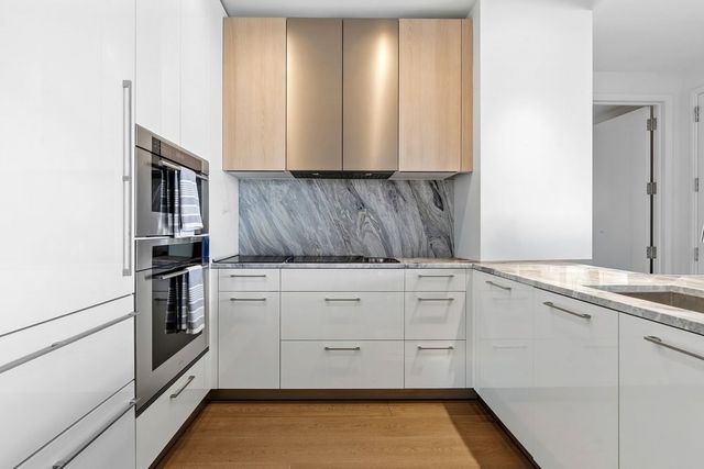 240 Devonshire St 5907, Boston, MA 02110
