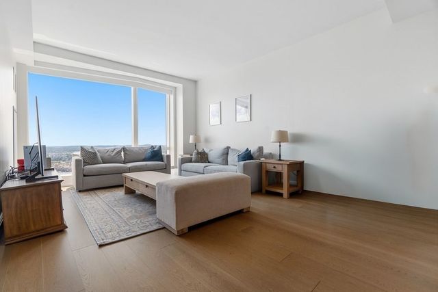 240 Devonshire St 5907, Boston, MA 02110