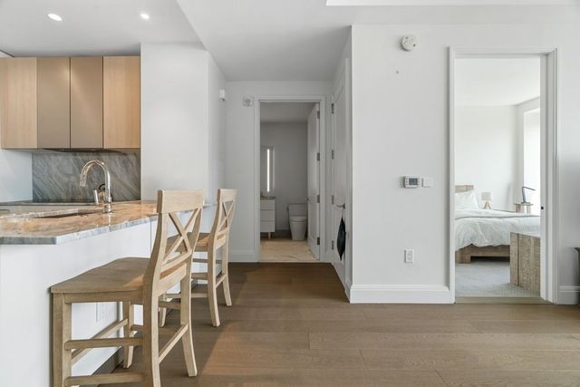 240 Devonshire St 5907, Boston, MA 02110