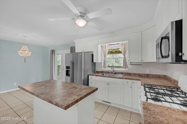 3309 Winston Boulevard, Wilmington, NC 28403